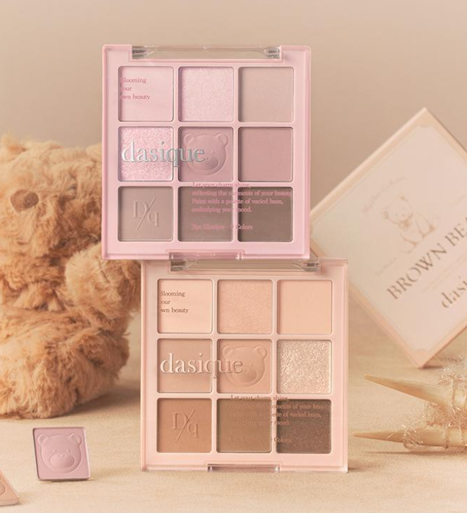 dasique Eyeshadow Pallette 9 Color 24 Muted Nuts