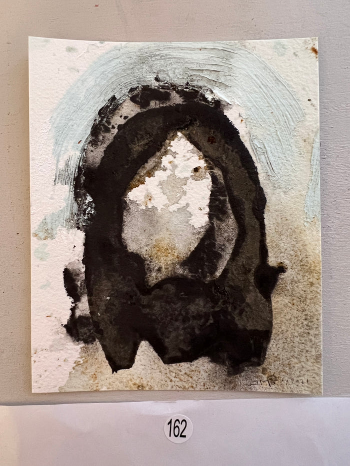 162
