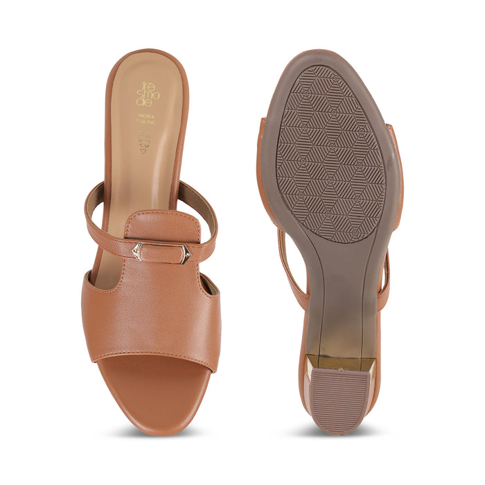 Tresmode The Fiso Block Heel in Tan